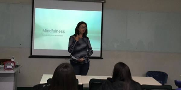 Palestra na UNESC sobre Mindfulness